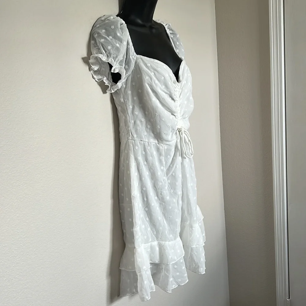 Princess Polly Mikail White Swiss Dot Puff Sleeve Sweetheart Neckline Mini Dress - Picture 7 of 12